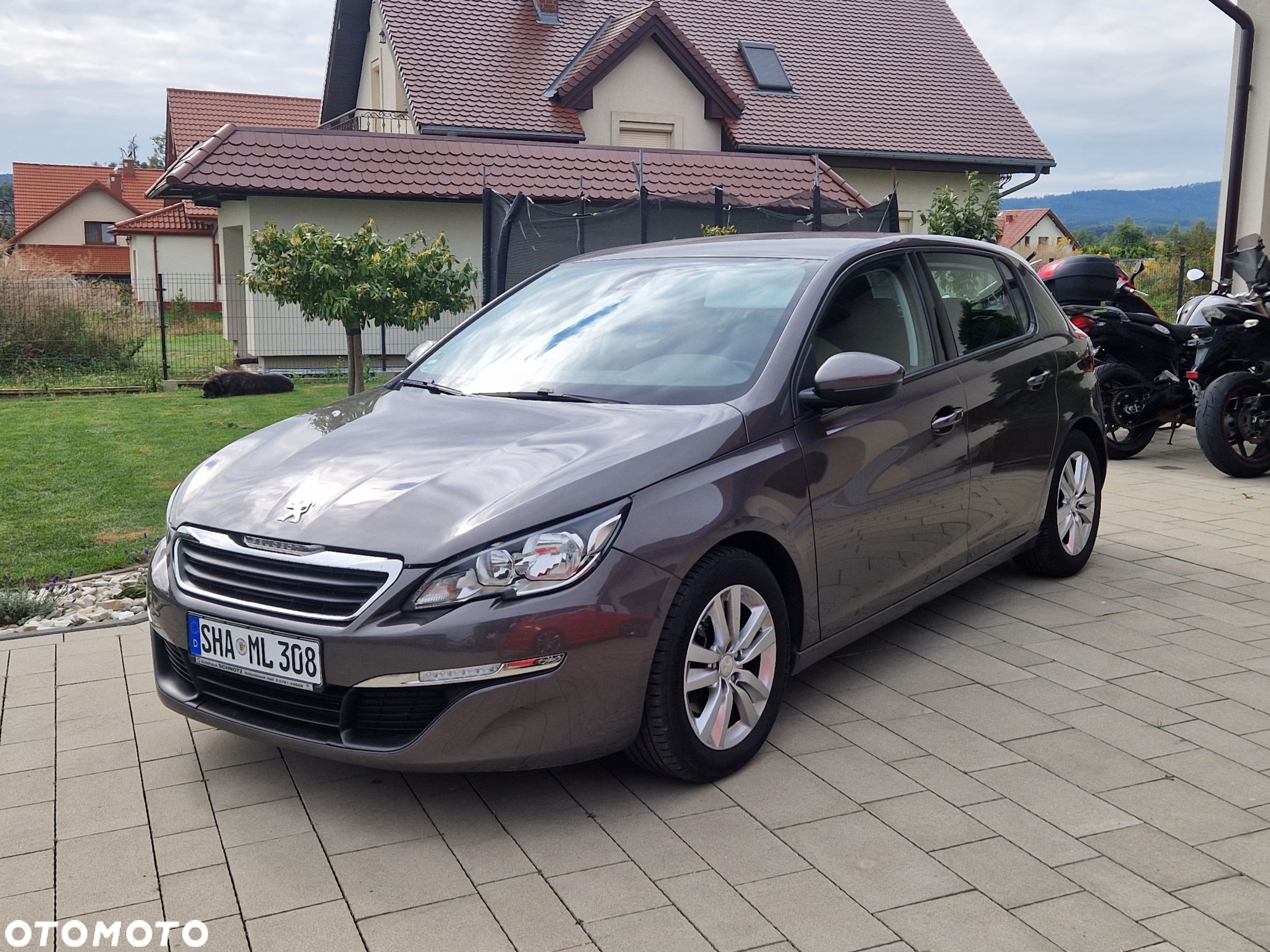 Peugeot 308 1.6 THP Allure - 1