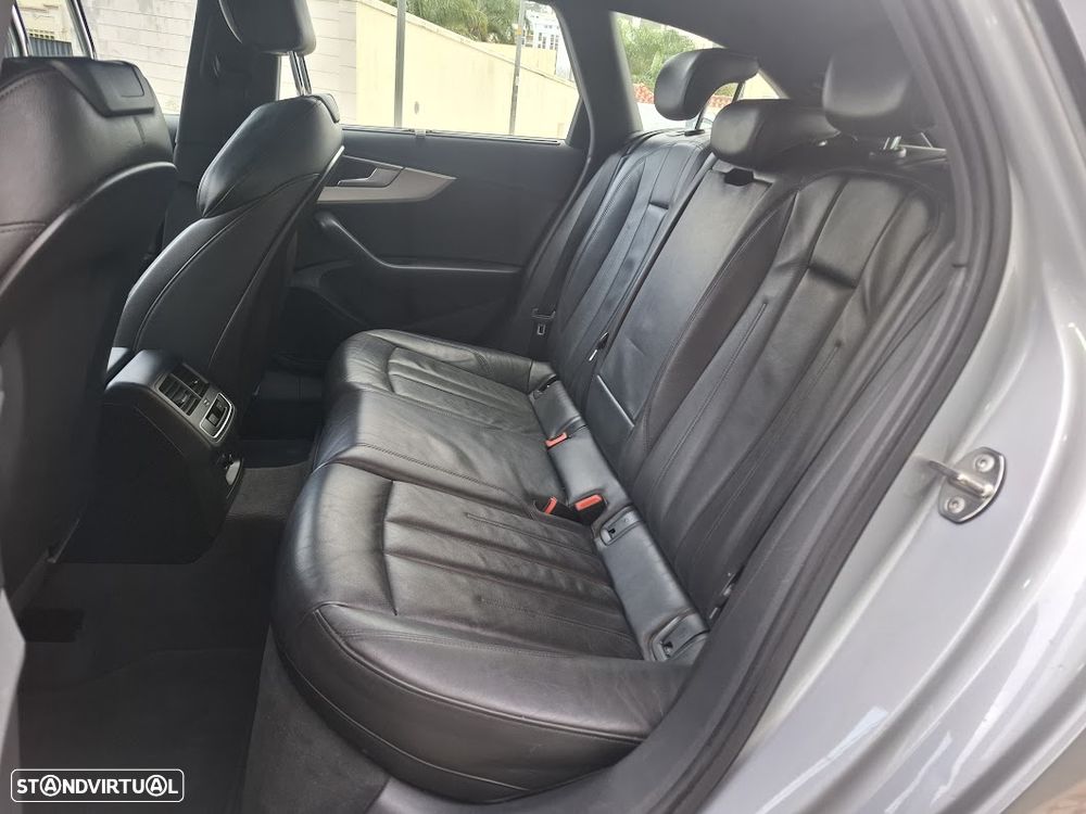 Audi A4 Avant 2.0 TDI S-line - 31