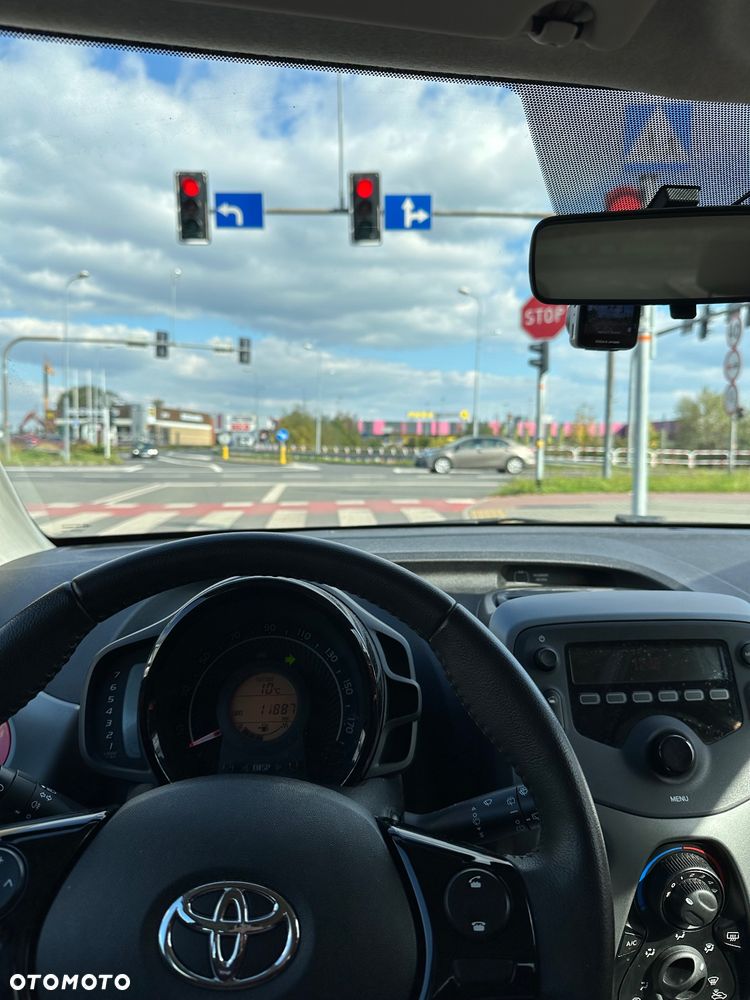 Toyota Aygo 1.0 VVT-i Color Edition - 24