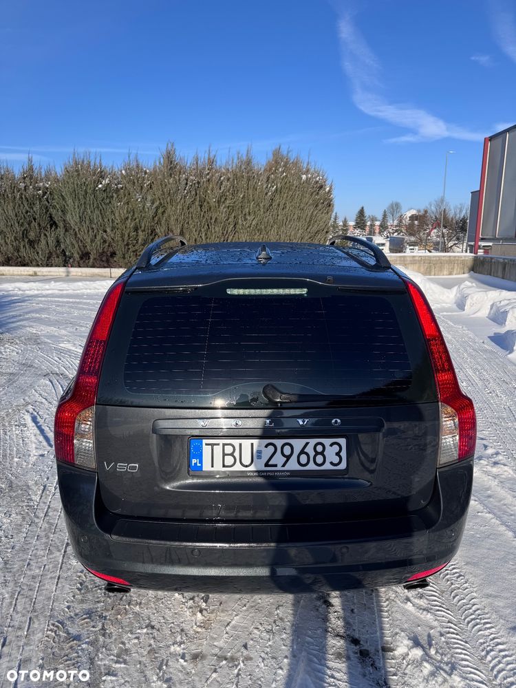 Volvo V50 D5 - 11