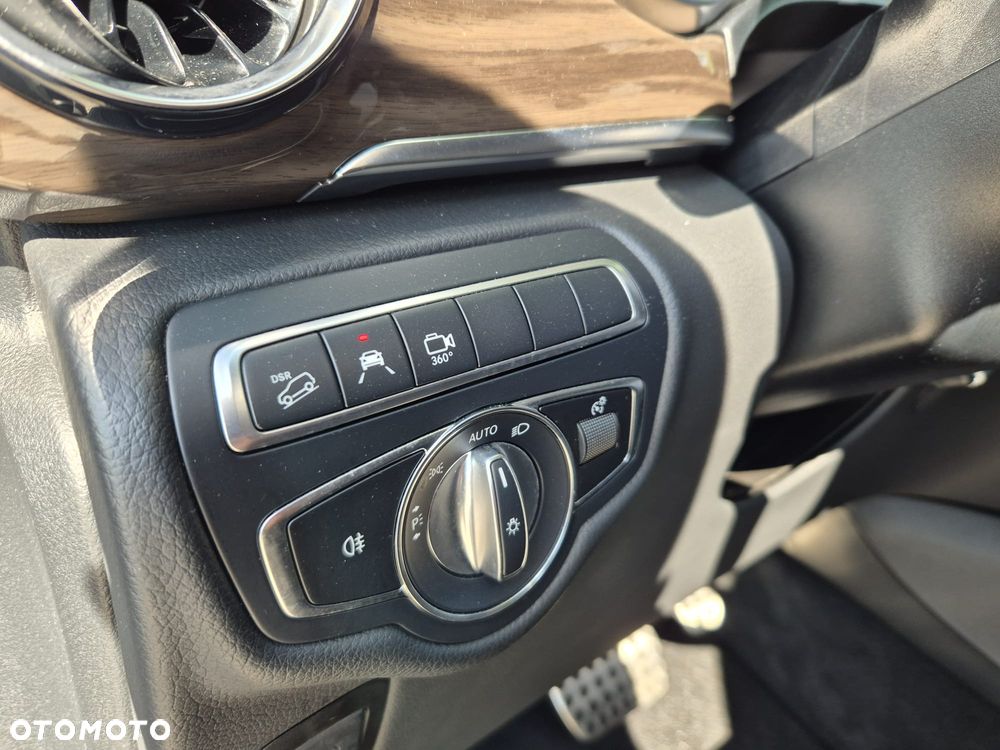 Mercedes-Benz Klasa V 300 d 9G-Tronic Avantgarde (ekstra d³) - 13