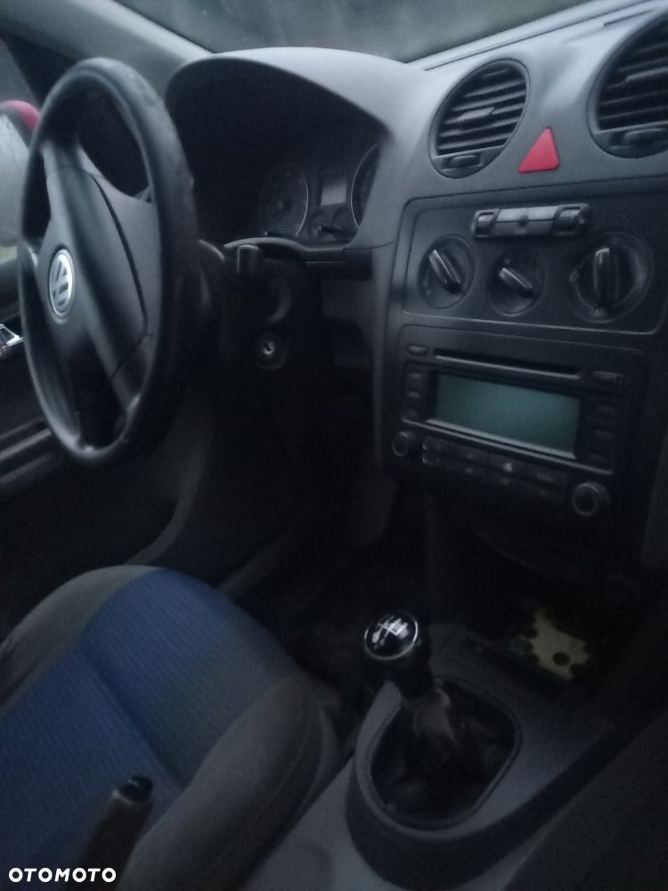 Volkswagen Caddy - 5