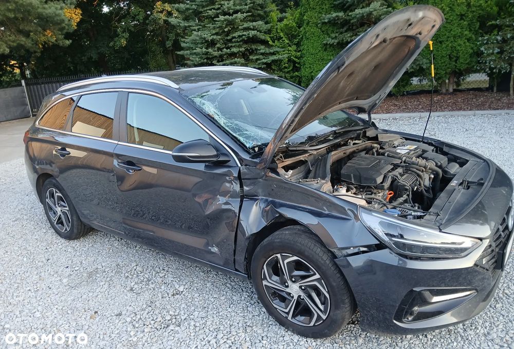 Hyundai i30 1.0 T-GDI Smart DCT - 11
