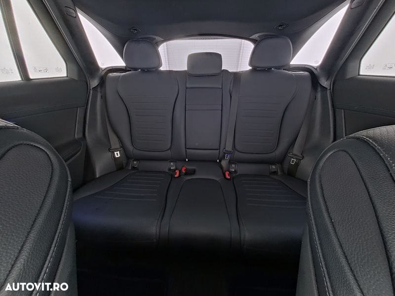 Mercedes-Benz GLC 200 4Matic 9G-TRONIC AMG Line Advanced - 6