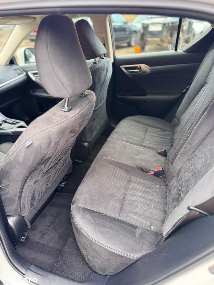 Lexus CT 200h Elegance - 18