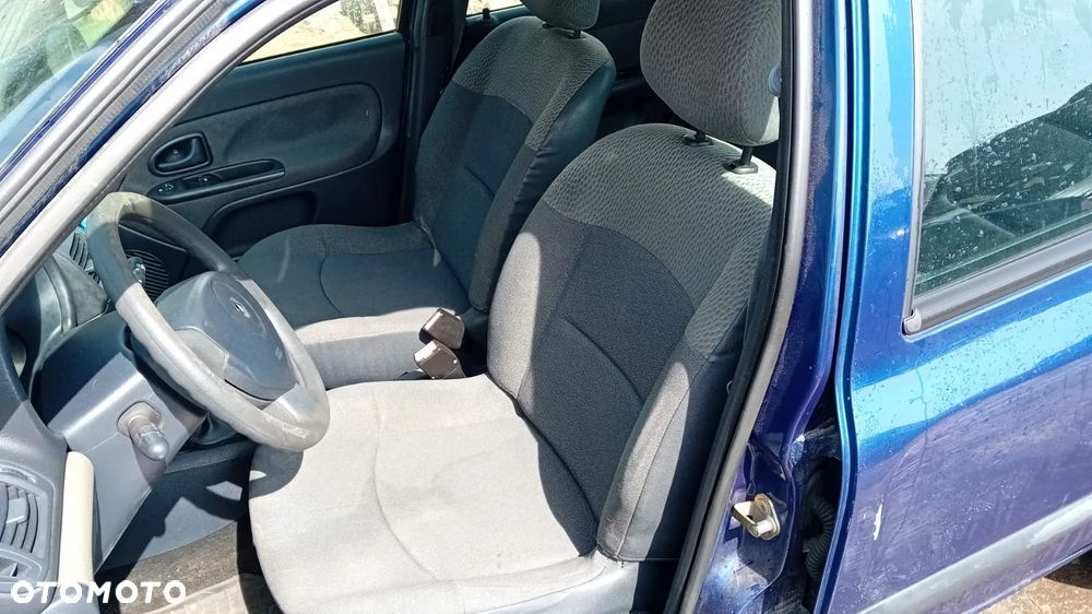 tylko części Renault Clio II phIII 1.5 dCi K9K704 48kW 65KM hb 5d 03-05r lakier: ted44 - 8