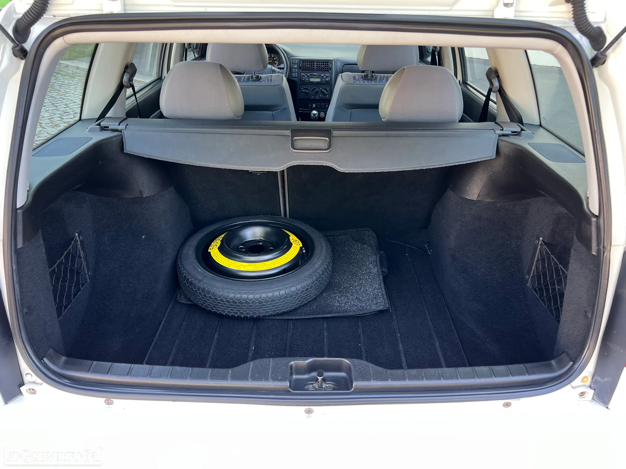 SEAT Cordoba Vario 1.6 SXE - 16