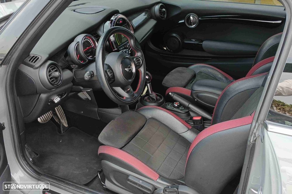 MINI 3 Portas John Cooper Works Auto Desportiva - 10