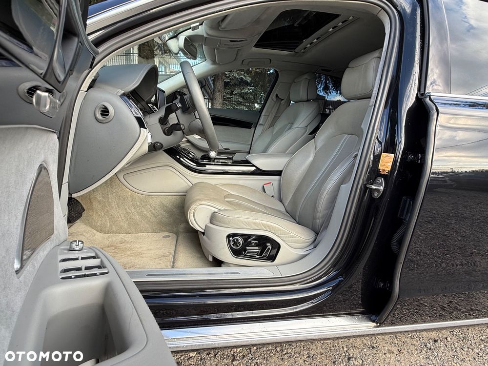 Audi A8 - 13