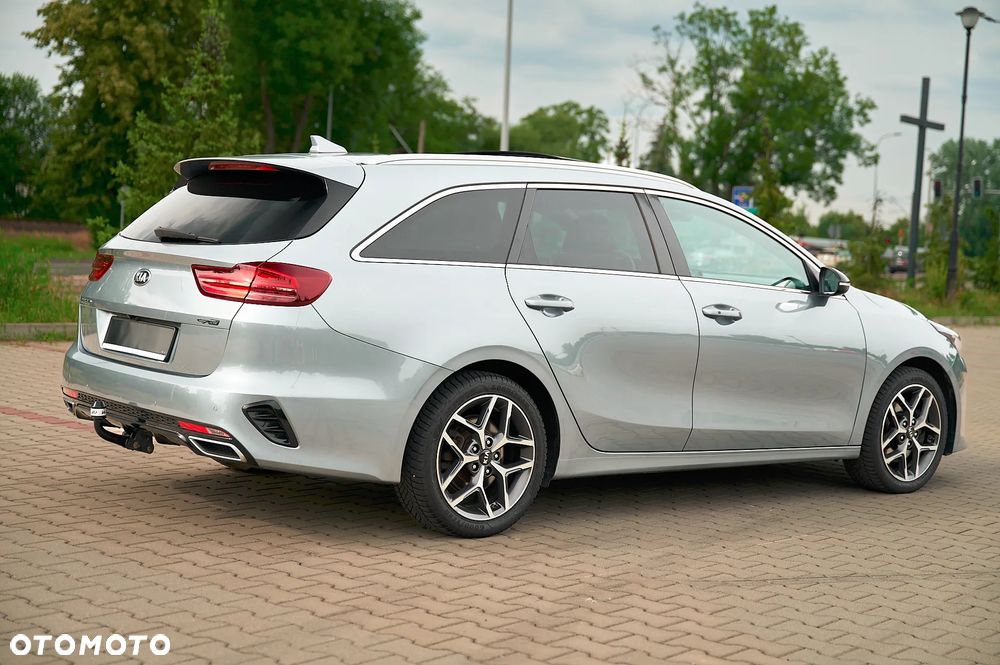 Kia Ceed 1.4 T-GDI DCT OPF GT Line - 11