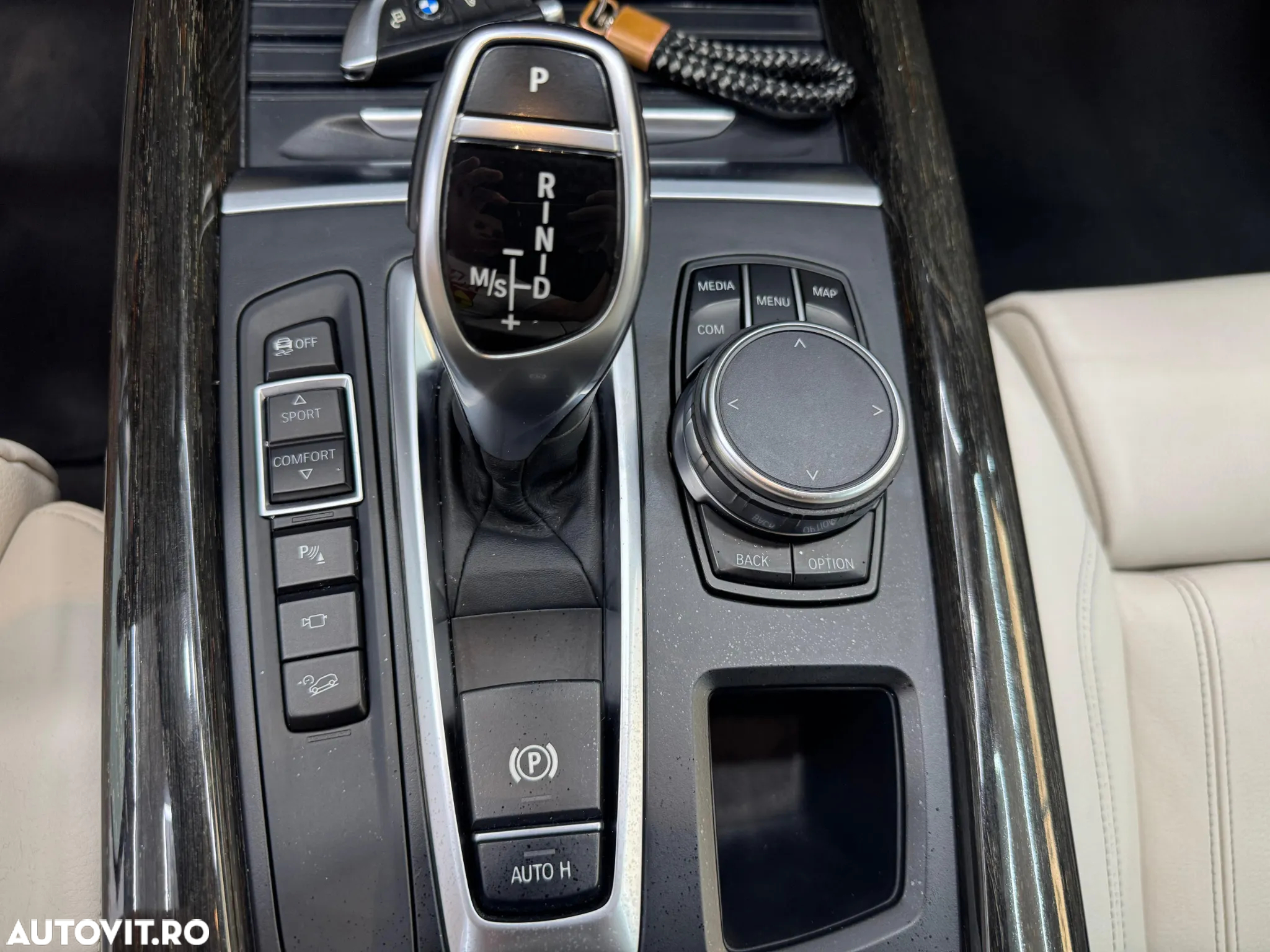 BMW X5 xDrive30d - 16