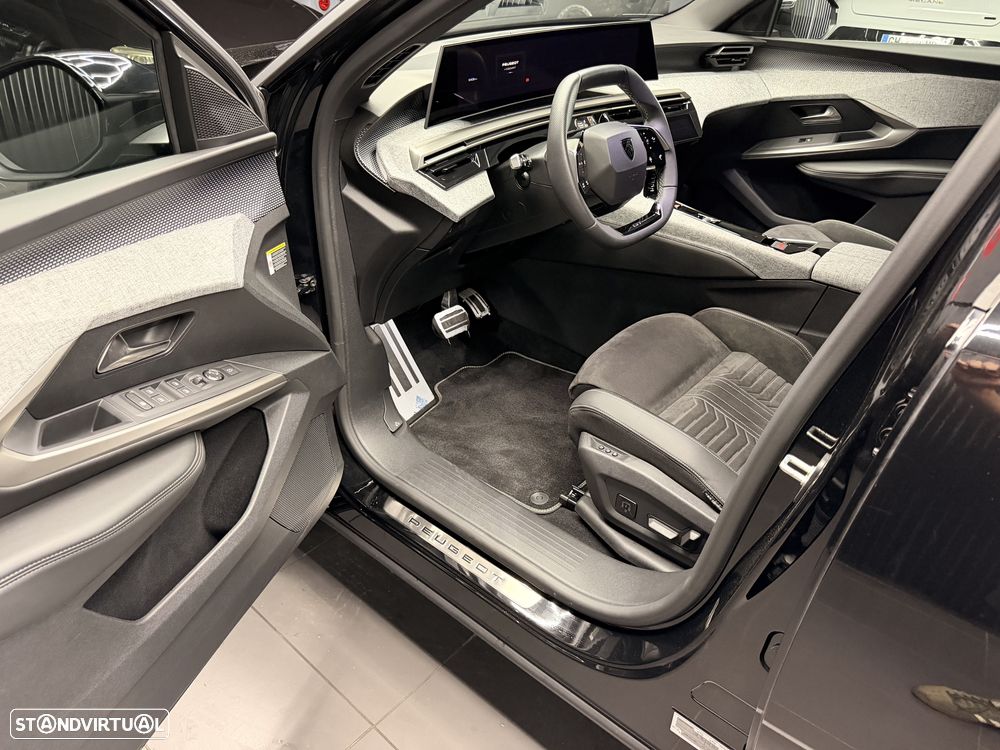 Peugeot 5008 Hybrid 145 e-DSC6 GT Exclusive - 12