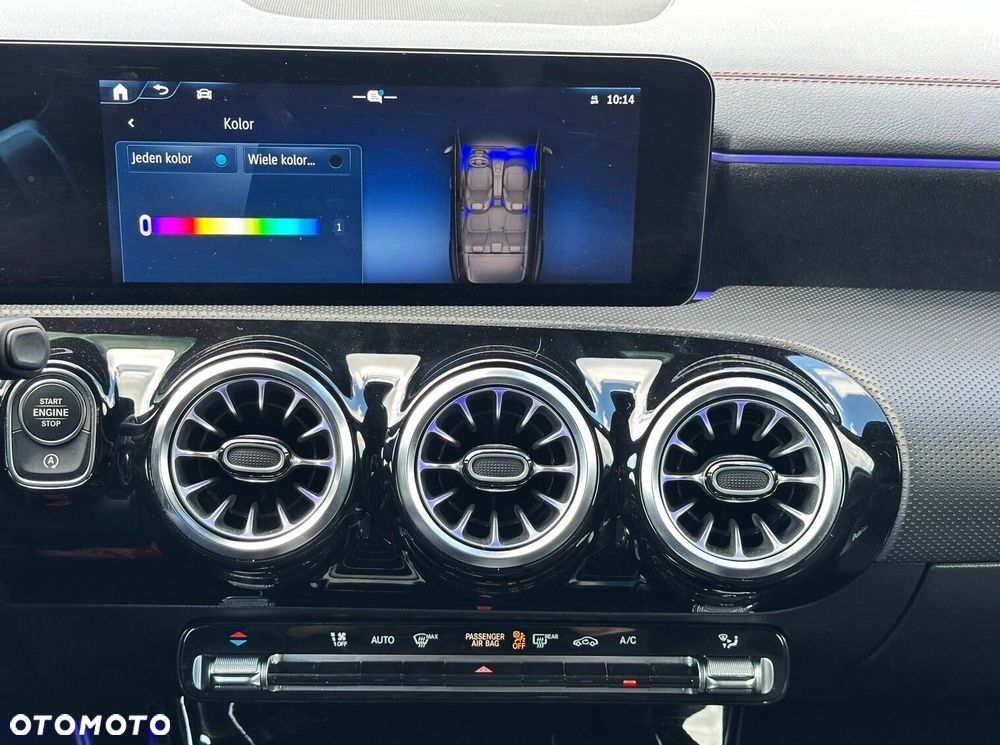 Mercedes-Benz CLA - 14
