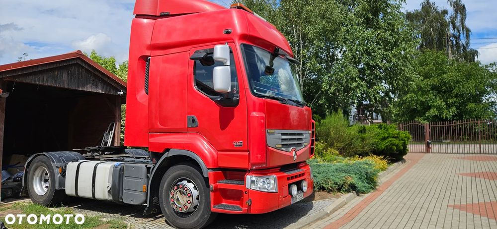 Renault Premium - 1