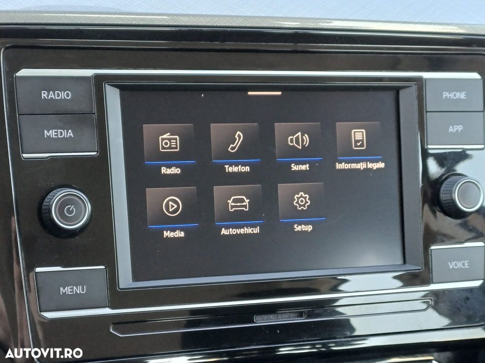 Volkswagen Passat 1.5 TSI ACT DSG Comfortline - 20