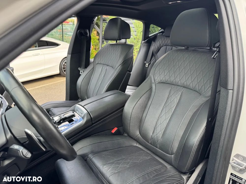 BMW X6 xDrive40i - 19