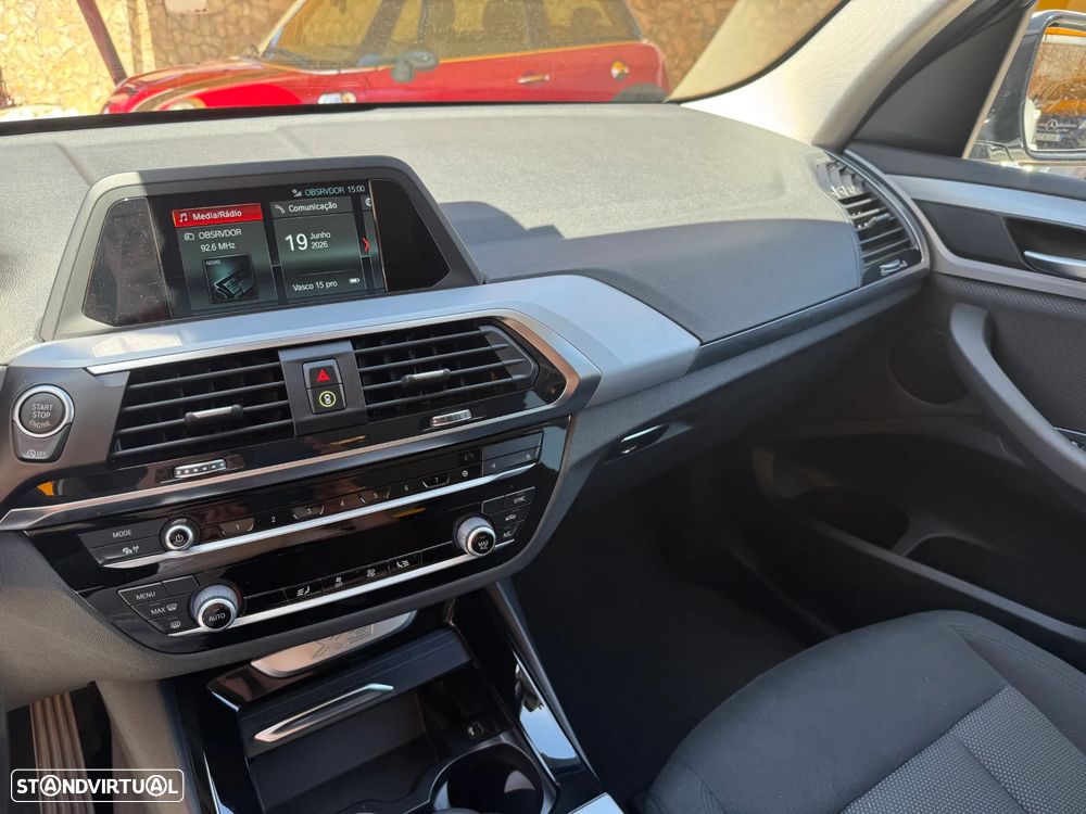 BMW X3 18 d sDrive Auto - 11