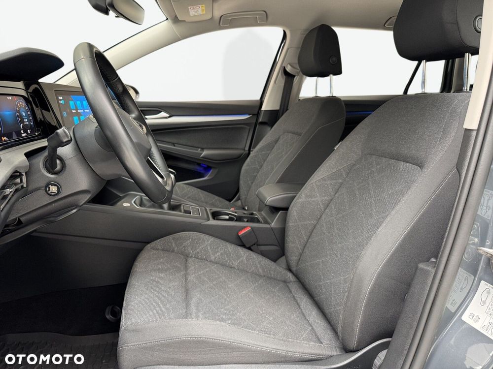 Volkswagen Golf Variant - 10