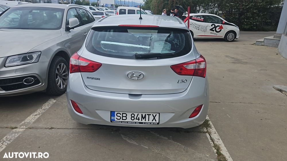 Hyundai i30 1.4 MPi Comfort+ - 9