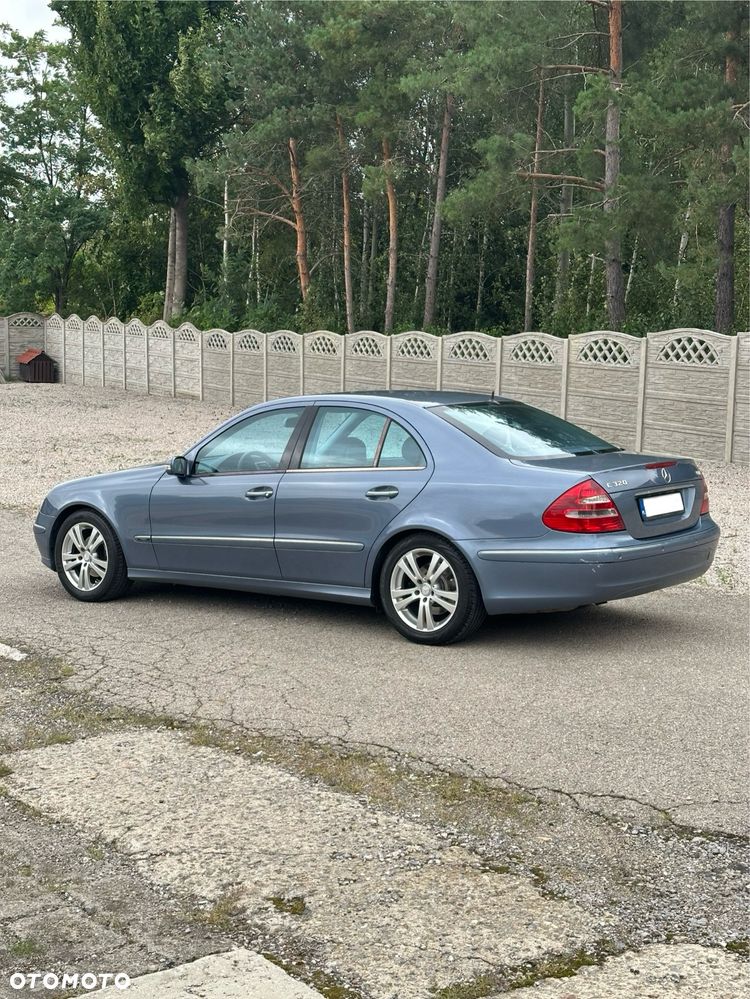 Mercedes-Benz Klasa E - 4
