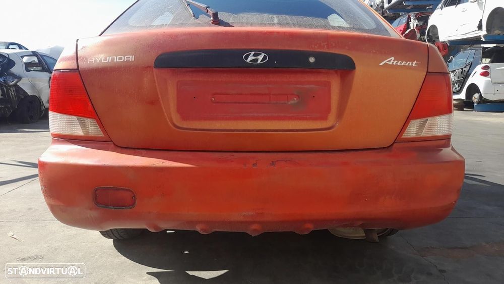 Pára-choques trás HYUNDAI Accent II (LC) - 1