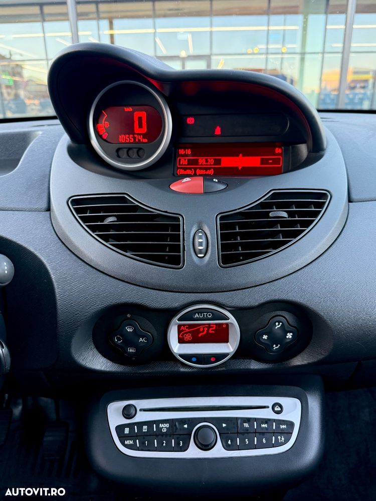 Renault Twingo 1.2 16V Trend - 10