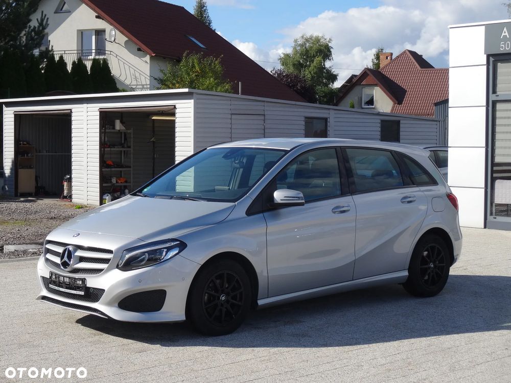 Mercedes-Benz Klasa B 180 (BlueEFFICIENCY) - 6