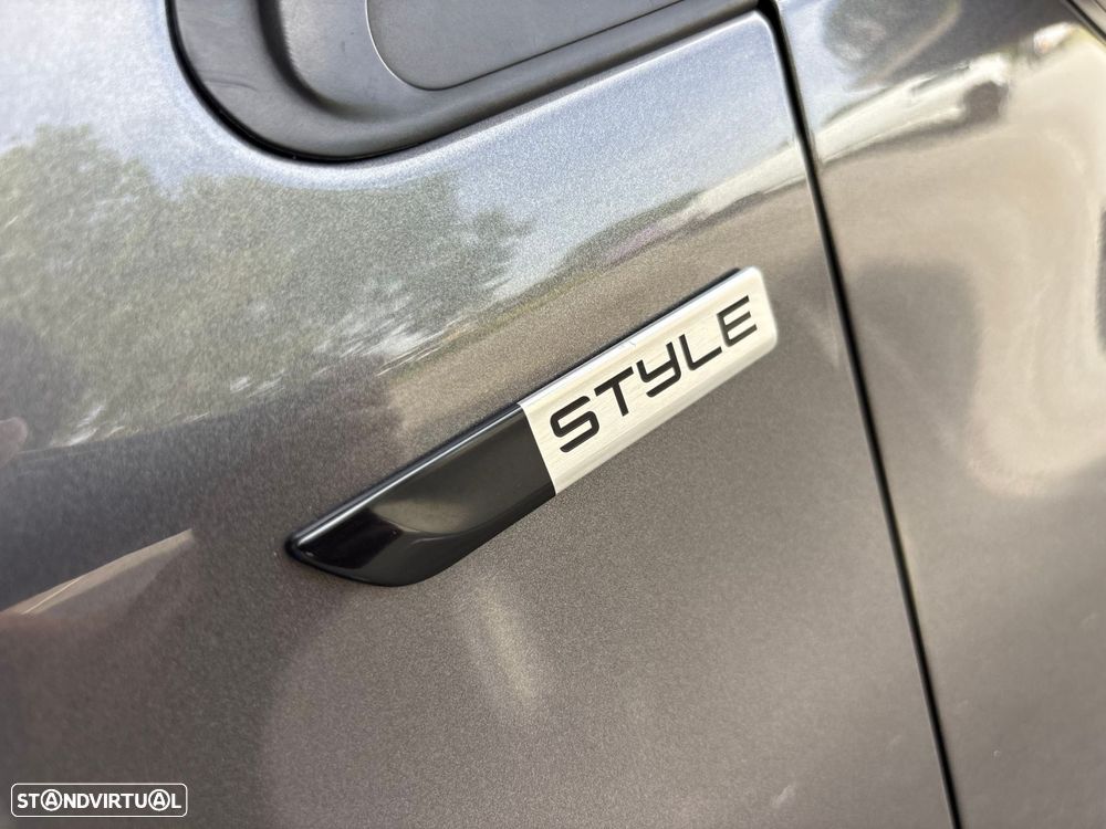 Peugeot 2008 1.2 PureTech Style - 46