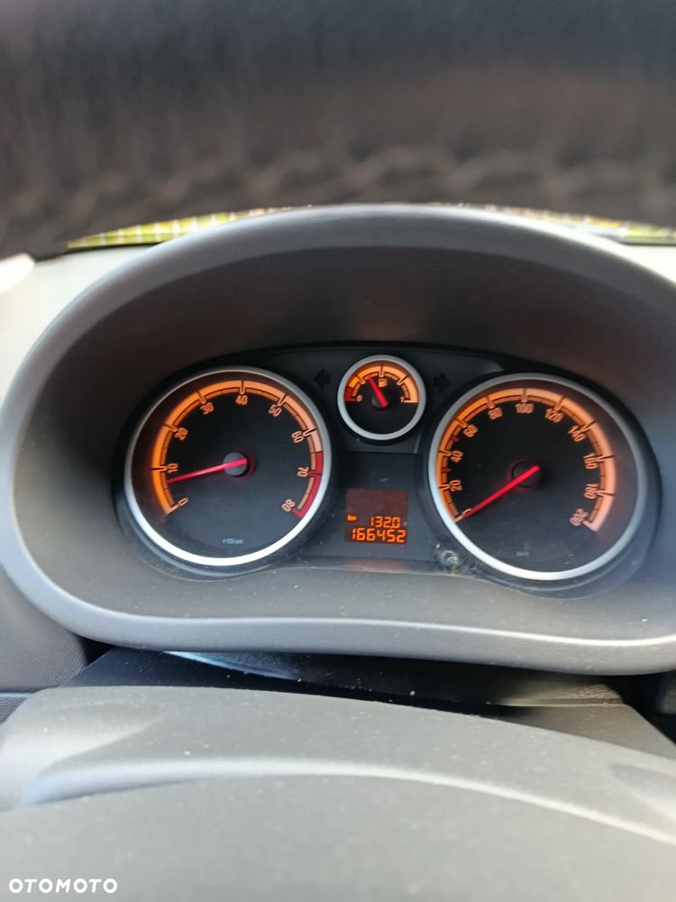 Opel Corsa 1.2 16V Graphite - 12