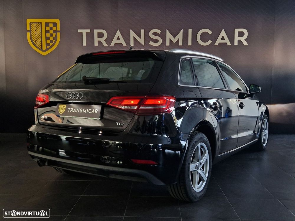 Audi A3 Sportback 1.6 TDI Advance - 7