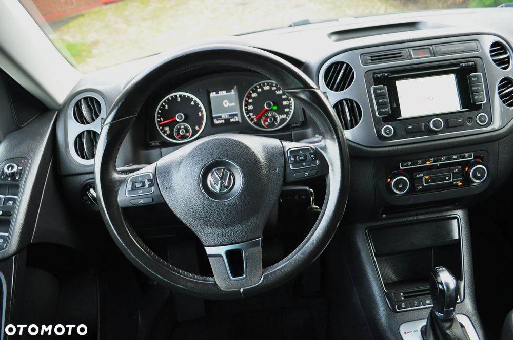 Volkswagen Tiguan 2.0 TDI DPF 4Motion BlueMotion Technology DSG Exclusive - 14