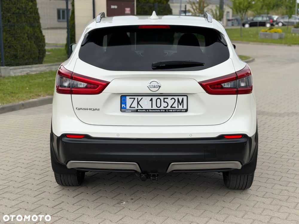 Nissan Qashqai 1.2 DIG-T N-Connecta EU6 - 12