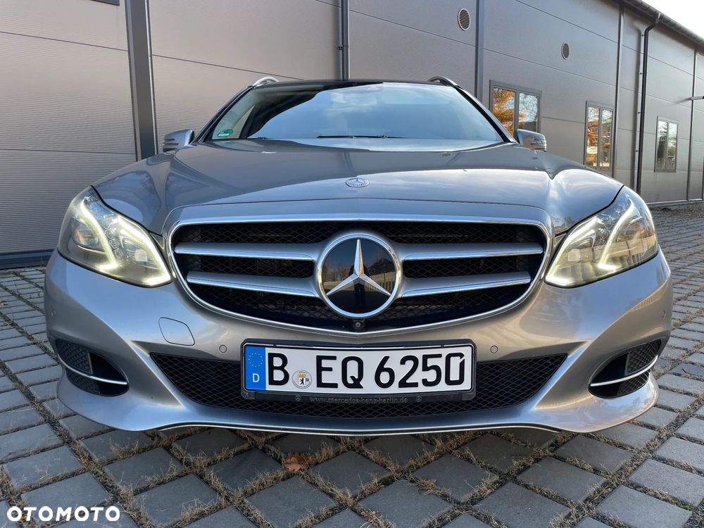 Mercedes-Benz Klasa E ver-350-d-4matic-t-9g--tronic-avantgarde - 17