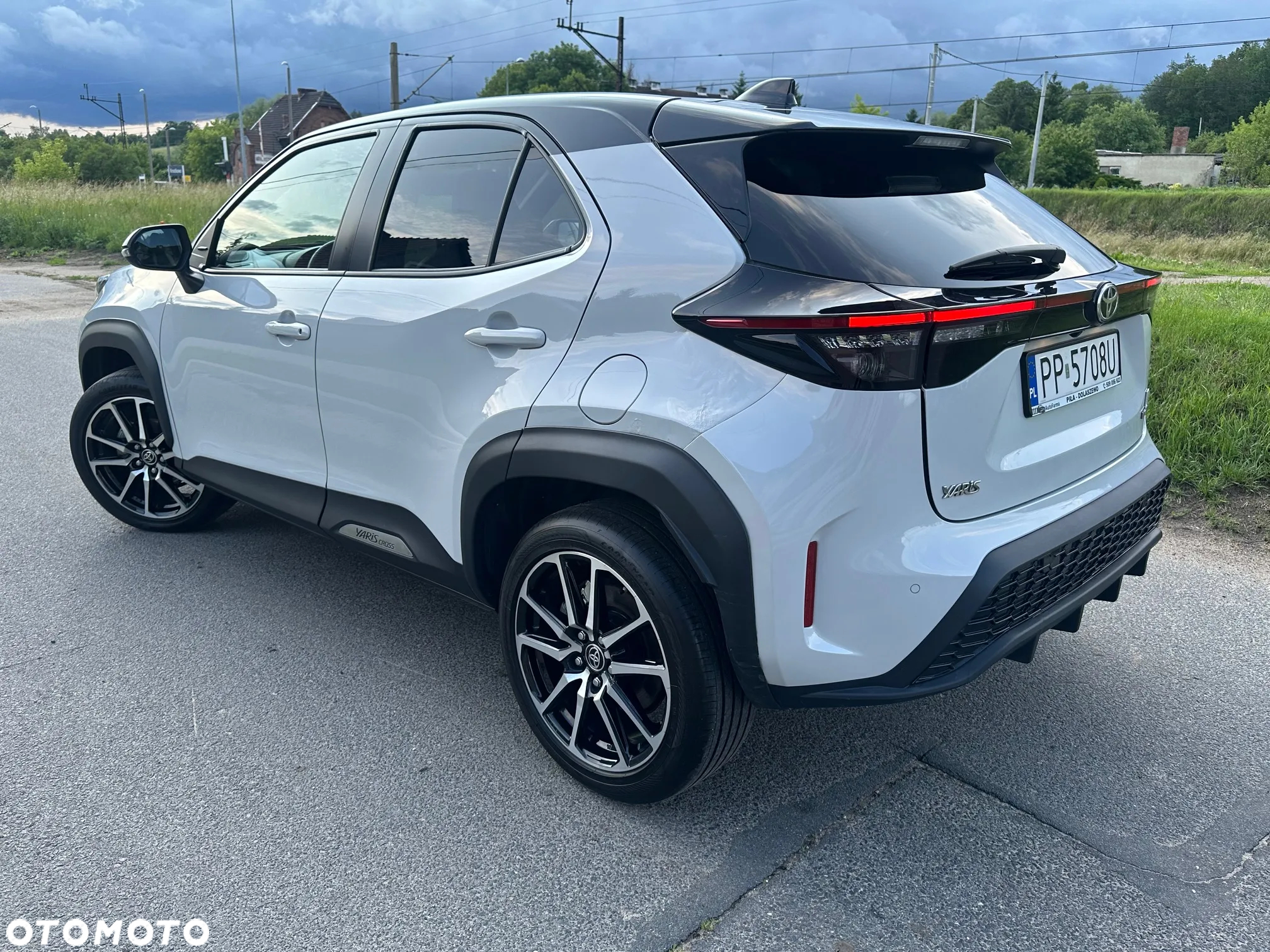 Toyota Yaris Cross Hybrid 1.5 GR Sport - 12