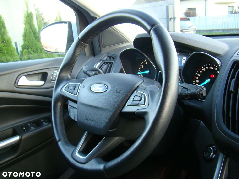 Ford Kuga 1.5 EcoBoost TITANIUM - 37