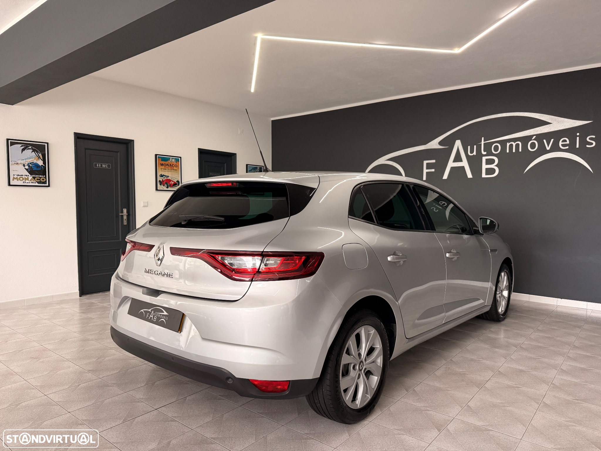 Renault Mégane 1.5 Blue dCi Limited - 5