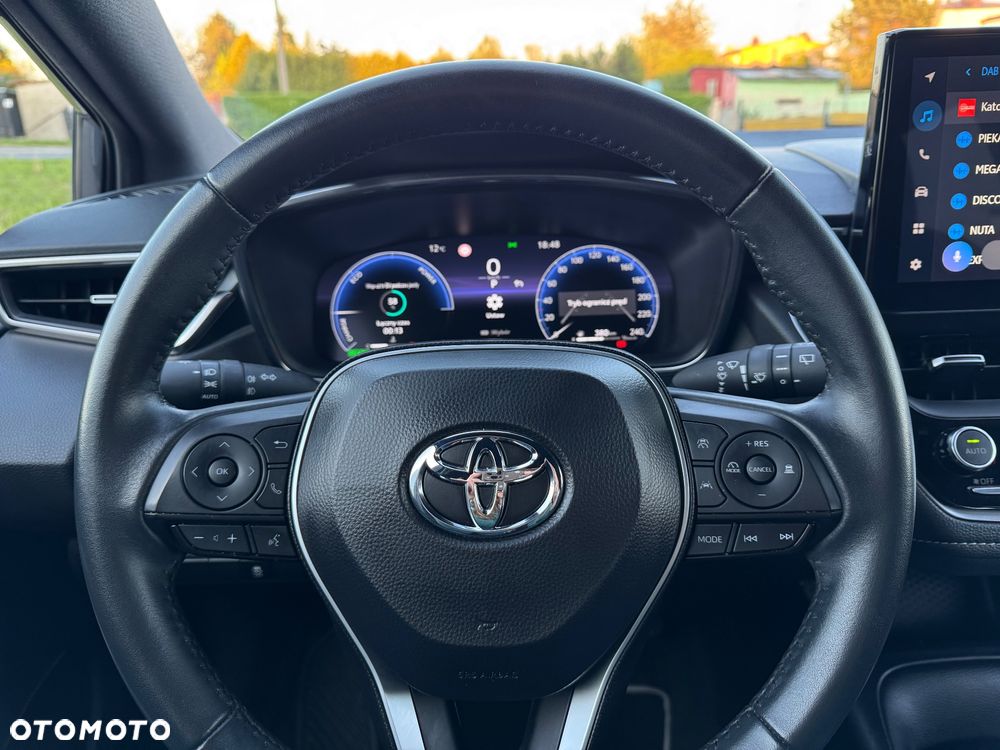 Toyota Corolla 1.8 Hybrid Comfort - 18