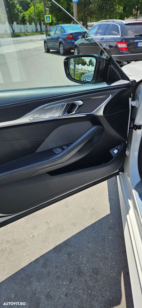 BMW M8 M850i xDrive - 7