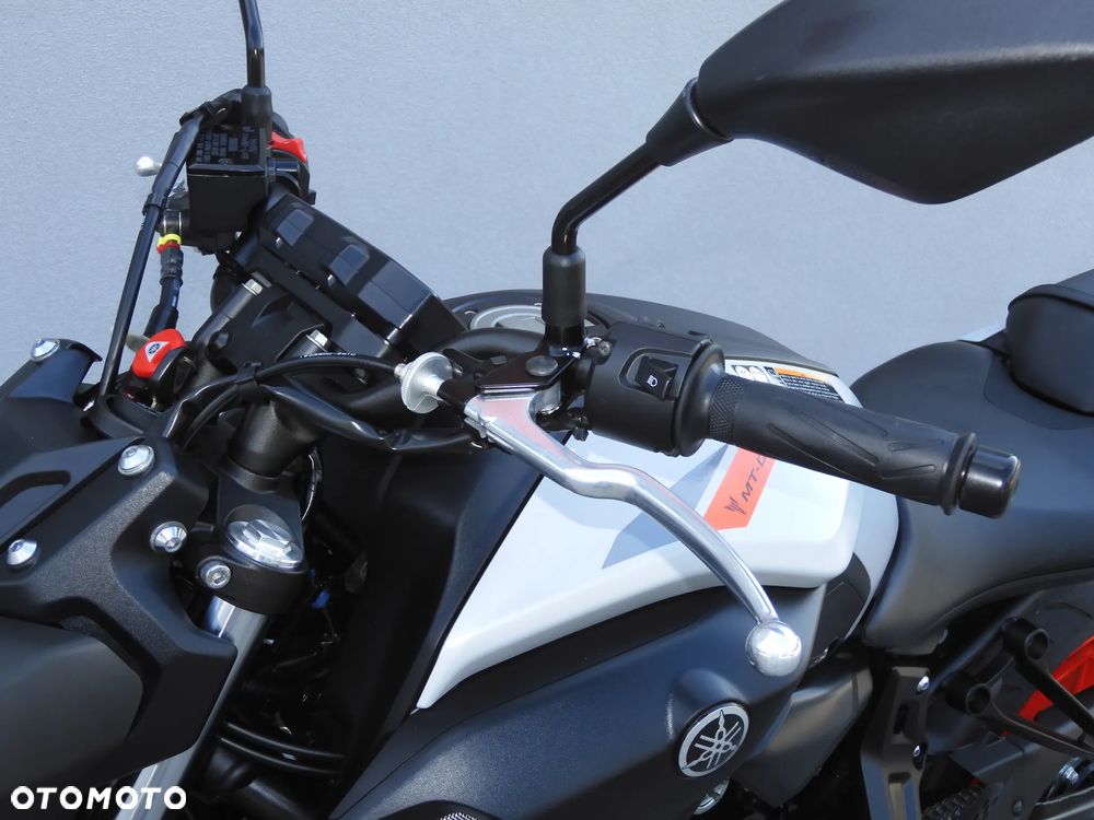 Yamaha MT - 39