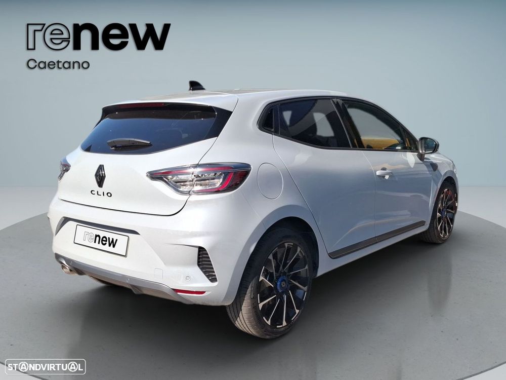 Renault Clio - 6