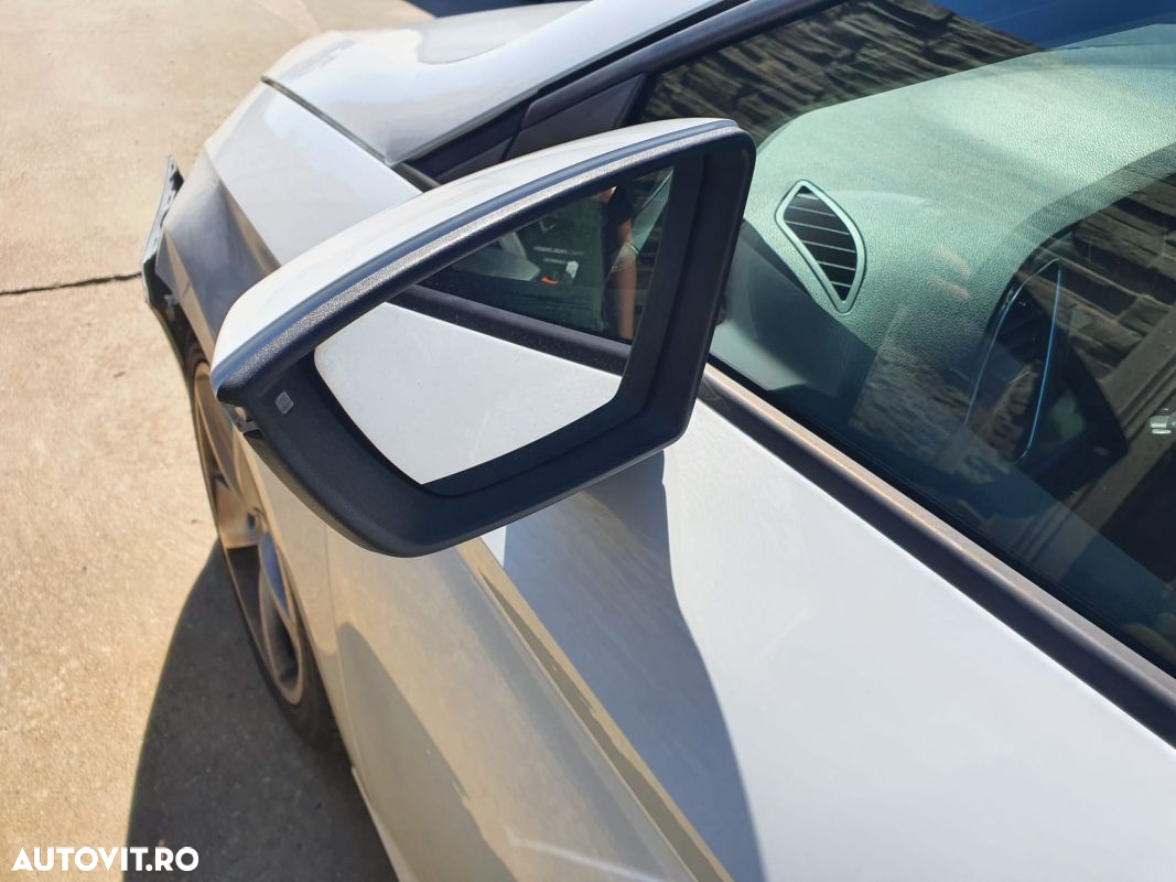 OGLINDA SEAT LEON 5F S. RABATABILA - 2
