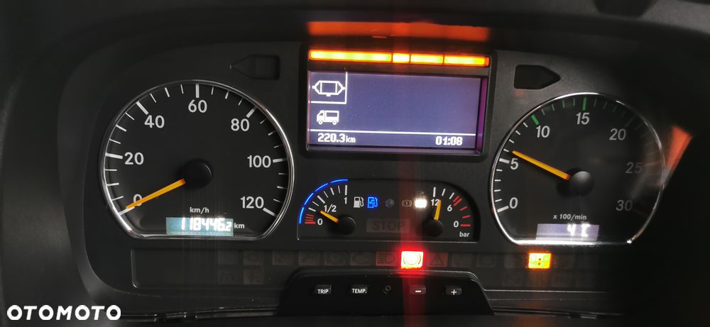 Mercedes-Benz AXOR 1833 SCHMIDT SK 700 DUAL - 11