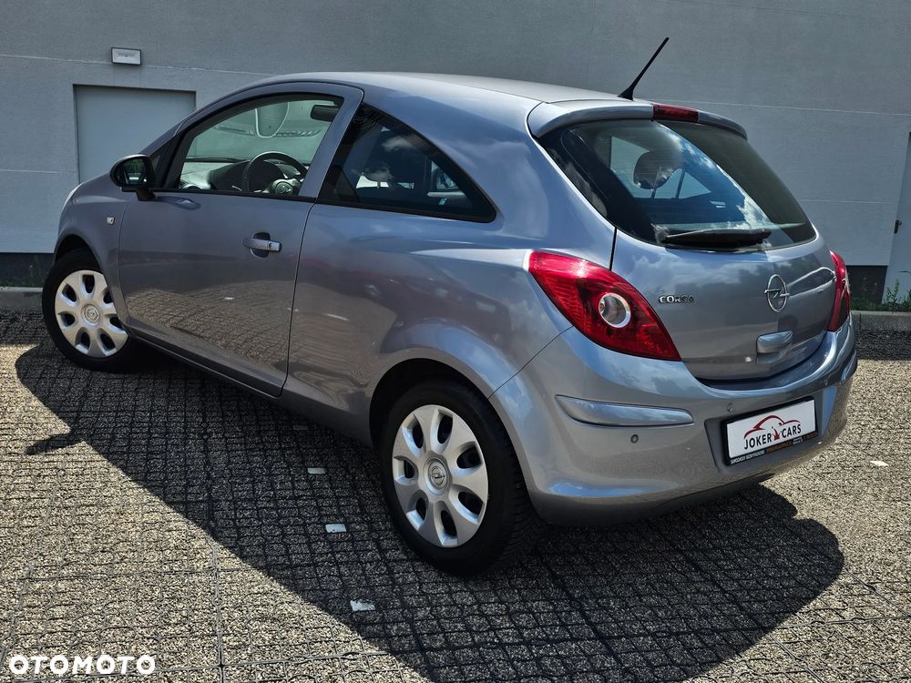 Opel Corsa 1.2 16V - 4