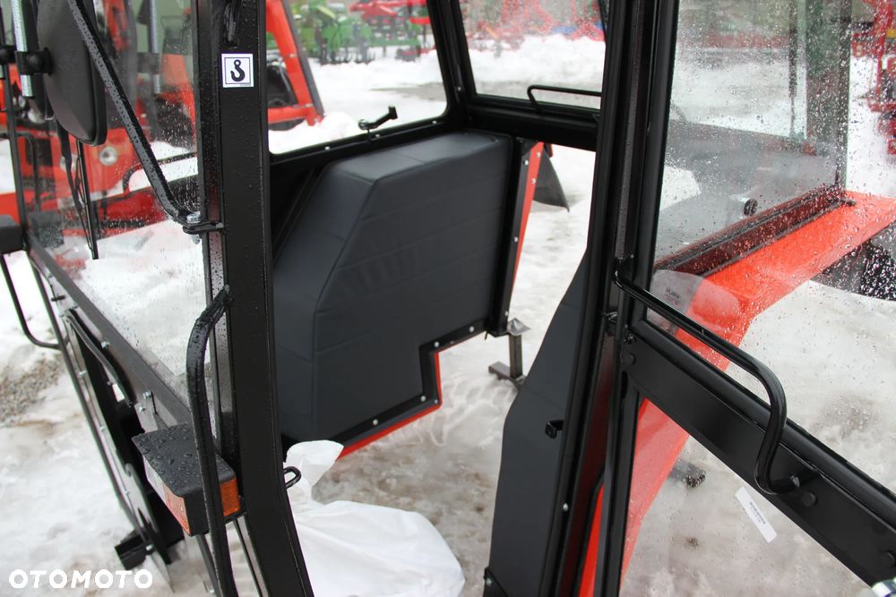 Kabina ciągnikowa kabiny MF255 Naglak Elegant Ral 2002 z błotnikami - 6