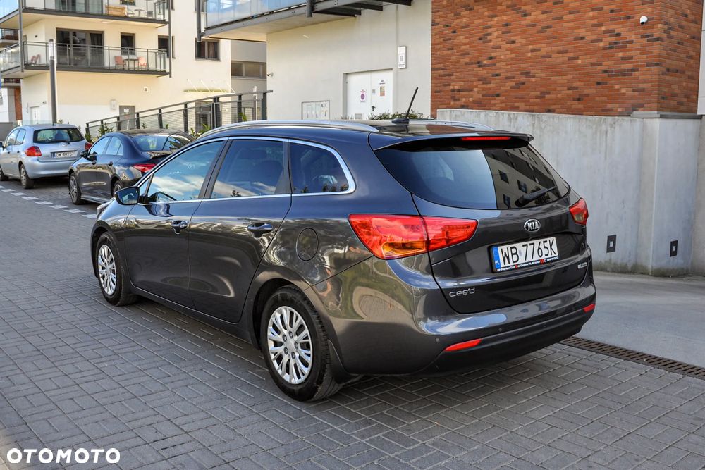 Kia Ceed - 3