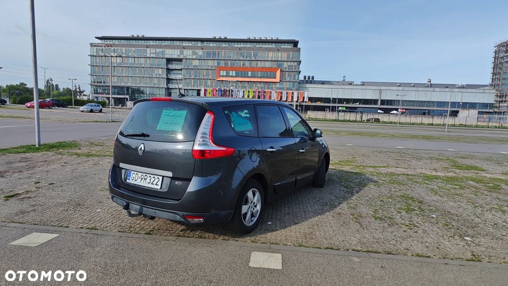 Renault Scenic 1.9 dCi Privilege - 3