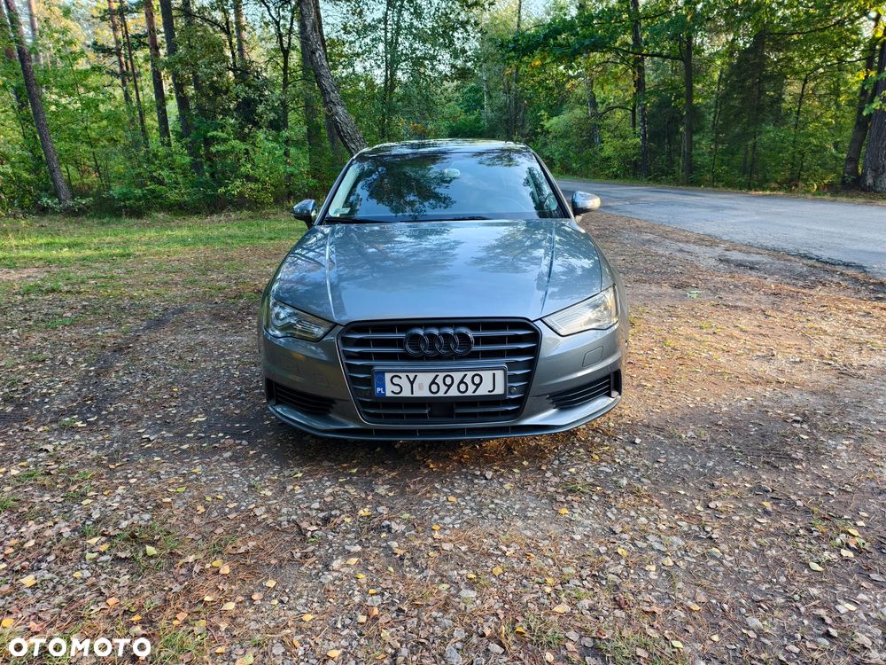 Audi A3 2.0 TDI Attraction - 5