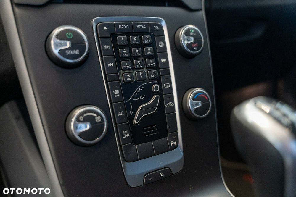 Volvo V40 - 14