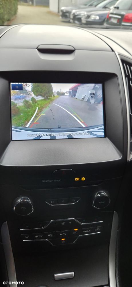 Ford Galaxy 1.5 EcoBoost Trend - 23