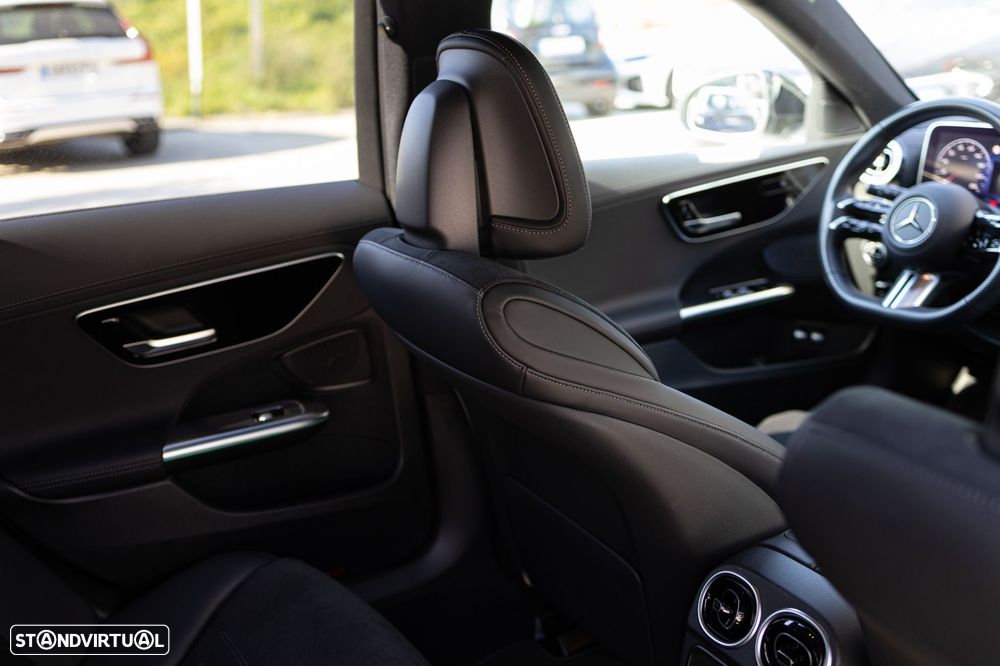 Mercedes-Benz C 300 e AMG Line - 10